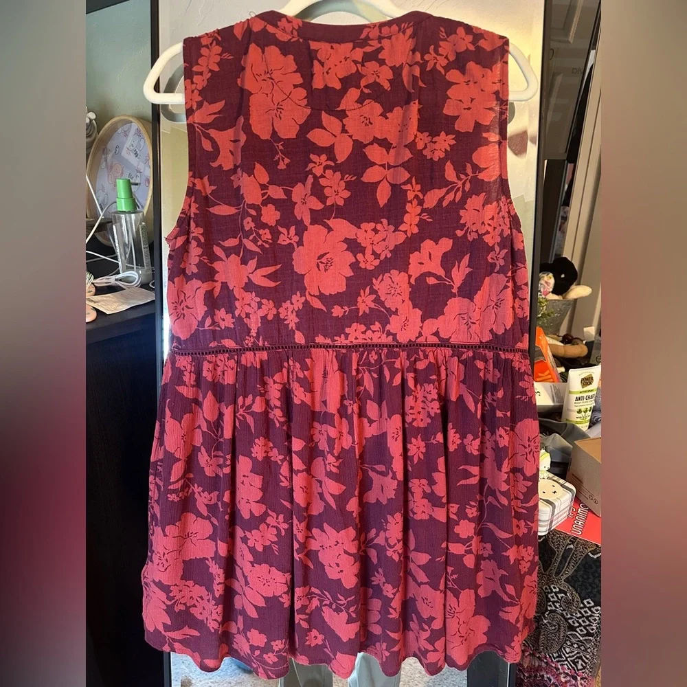 Anthropologie Sleeveless Nia Tunic in Wine Floral - Picture 9 of 12